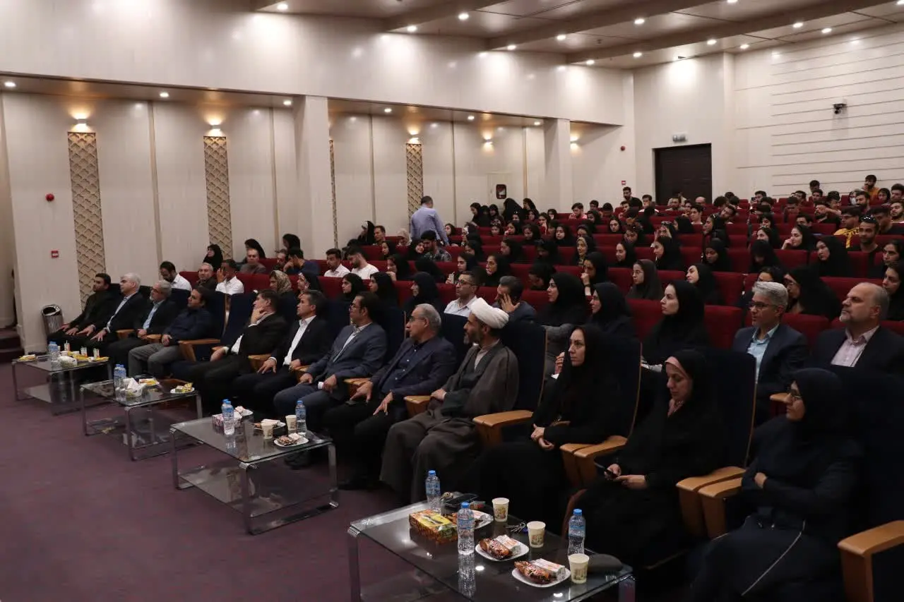 همایش دانشگاه فردوسی مشهد ، کفش طبی دکتر اشمیت